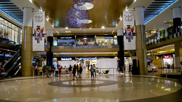 Trải nghiệm mua sắm ở SM Mall Philippines