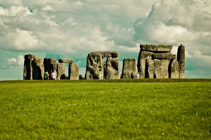 Bí ẩn bãi đá cổ Stonehenge ở nước Anh