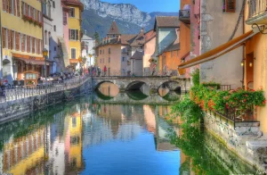 Annecy - Thành phố thơ mộng khi du lịch Pháp