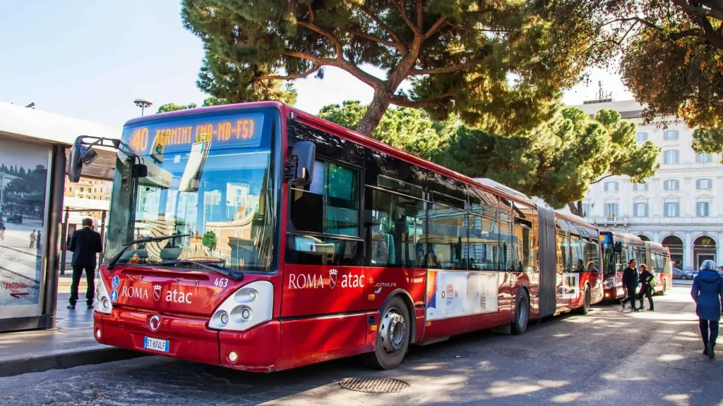 Những điều bạn cần biết về bus ở Rome