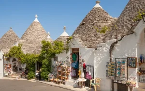 Khám phá những ngôi nhà Trulli của Alberobello