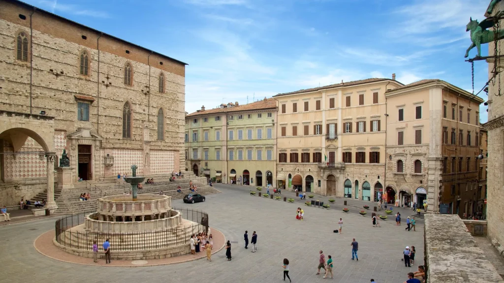 Quảng trường IV Novembre và Fontana Maggiore