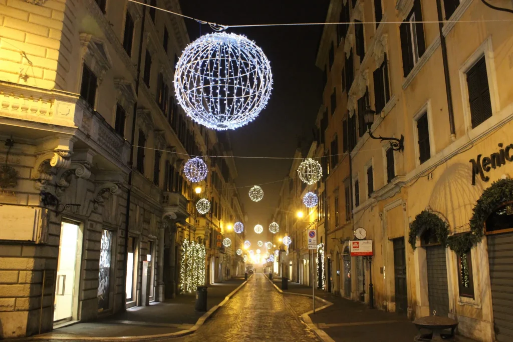 Phép thuật Giáng sinh ở Rome dọc theo Via dei Coronari